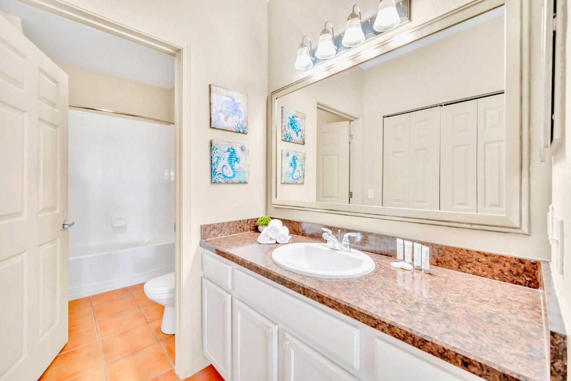 Modern 2Br Condo - Hot Tub And Pool - Near Disney Orlando Exterior photo