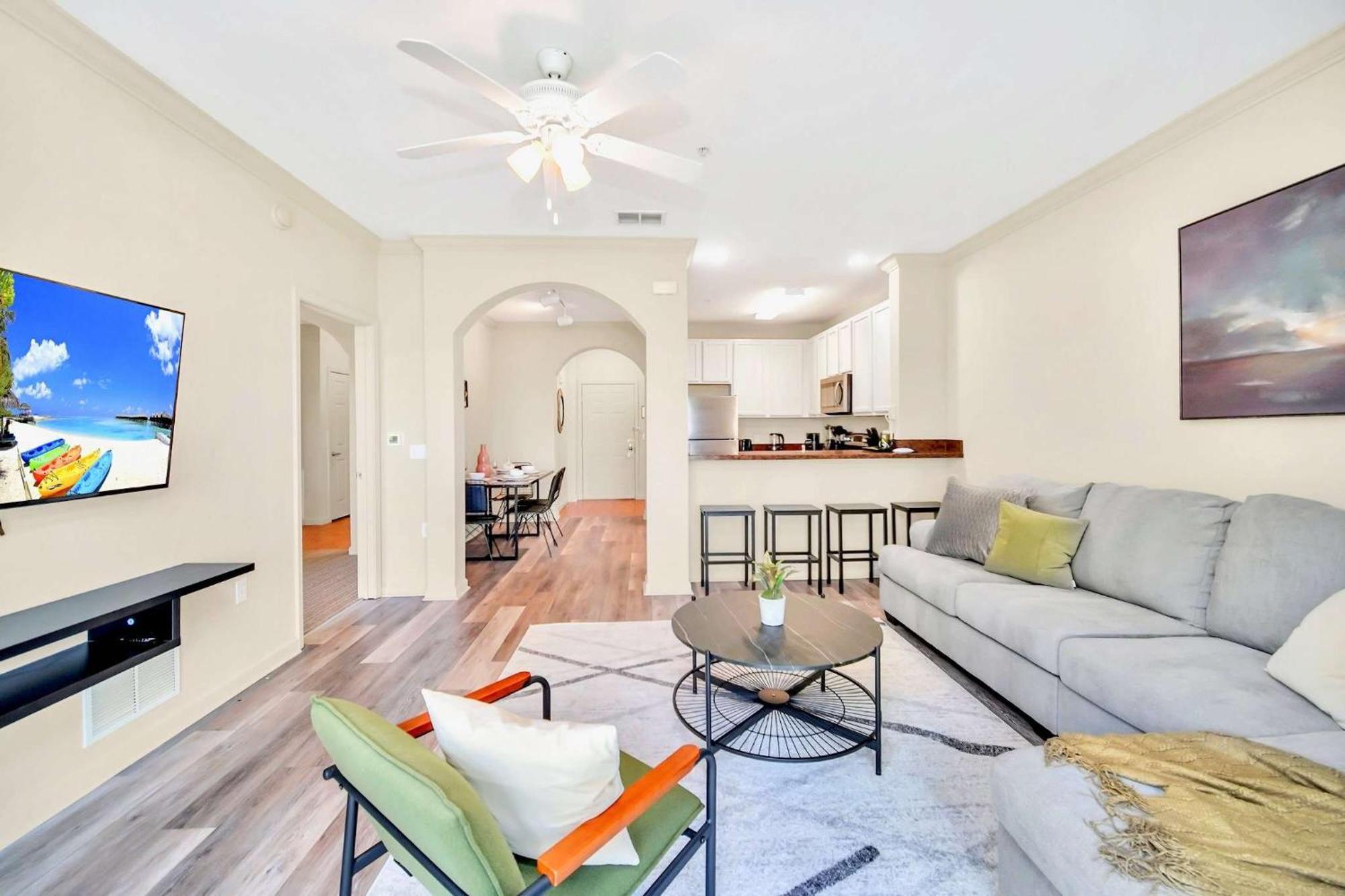 Modern 2Br Condo - Hot Tub And Pool - Near Disney Orlando Exterior photo